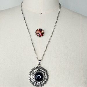 Antiqued Silver Round Mandala Snap Necklace with Two Snaps